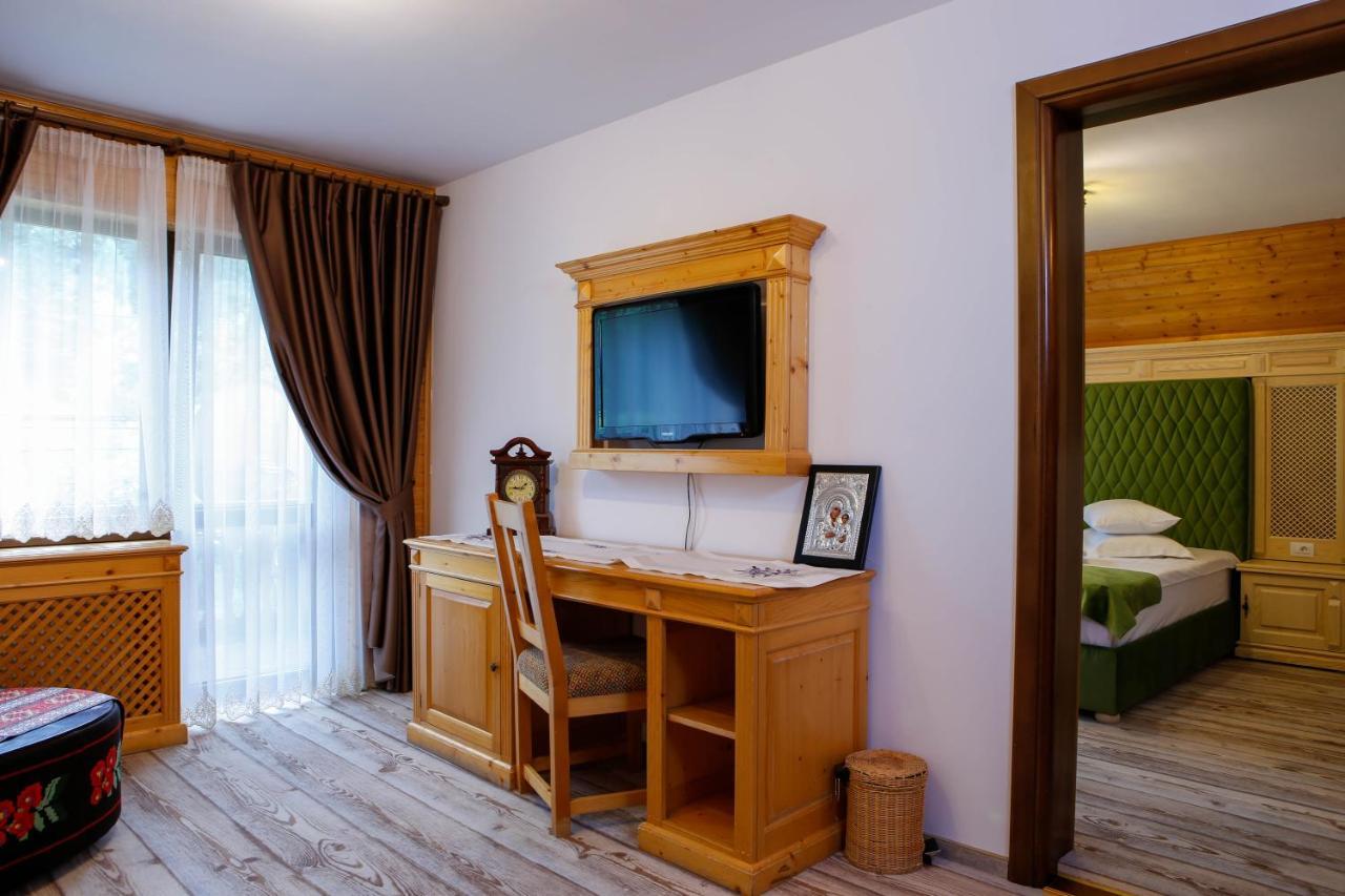 Casa Baciu Hotel Фунду Молдовей Екстериор снимка