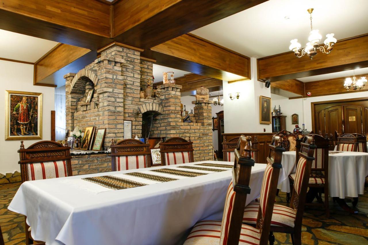 Casa Baciu Hotel Фунду Молдовей Екстериор снимка